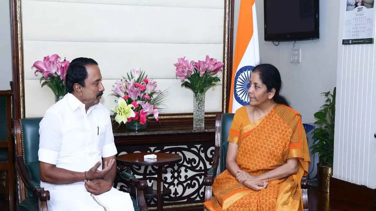  “அடுத்த கட்ட நடவடிக்கை என்ன?” - மத்திய அமைச்சர் நிர்மலா சீதாராமனைச் சந்திக்கும் செங்கோட்டையன்?
