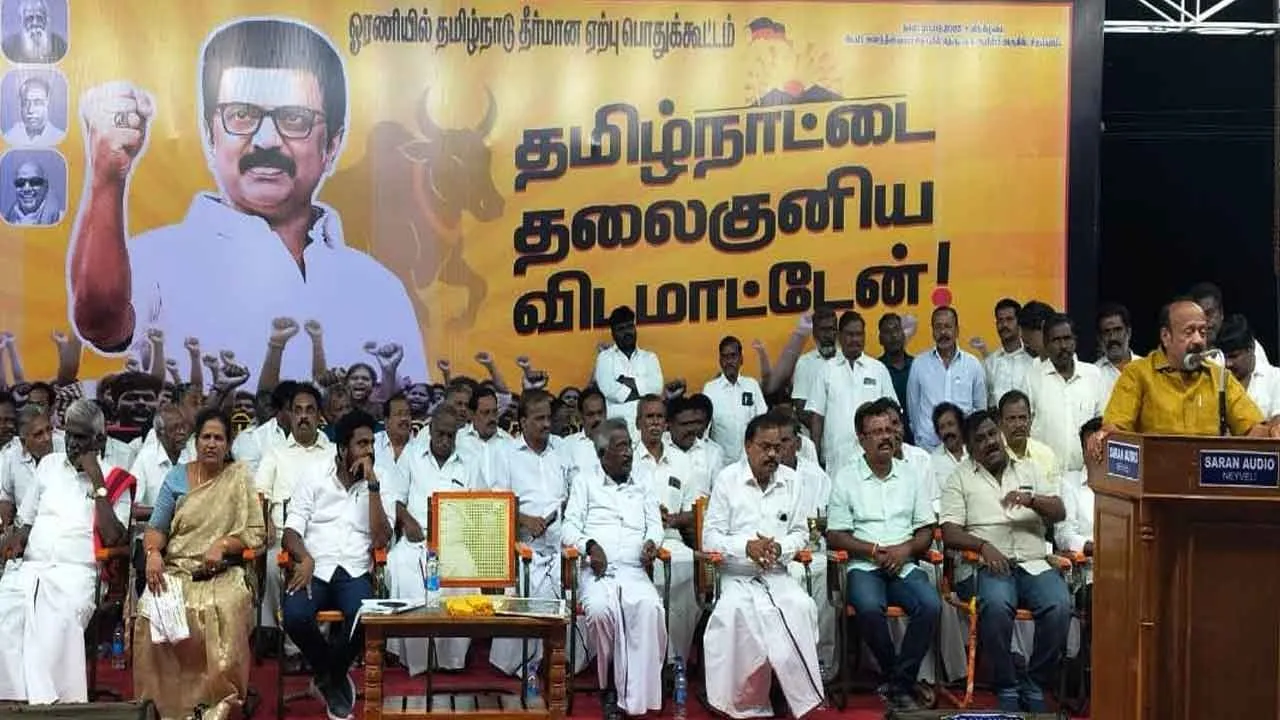  “திமுக தயவால் அமைச்சரான அன்புமணி திமுகவைப் பற்றிப் பேசத் தகுதியற்றவர்” - அமைச்சர் விளாசல்!