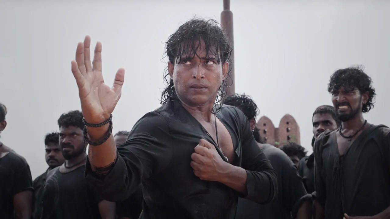  பா.ரஞ்சித் படத்தில் புது கெட்டப்; மிரட்டும் தினேஷ்