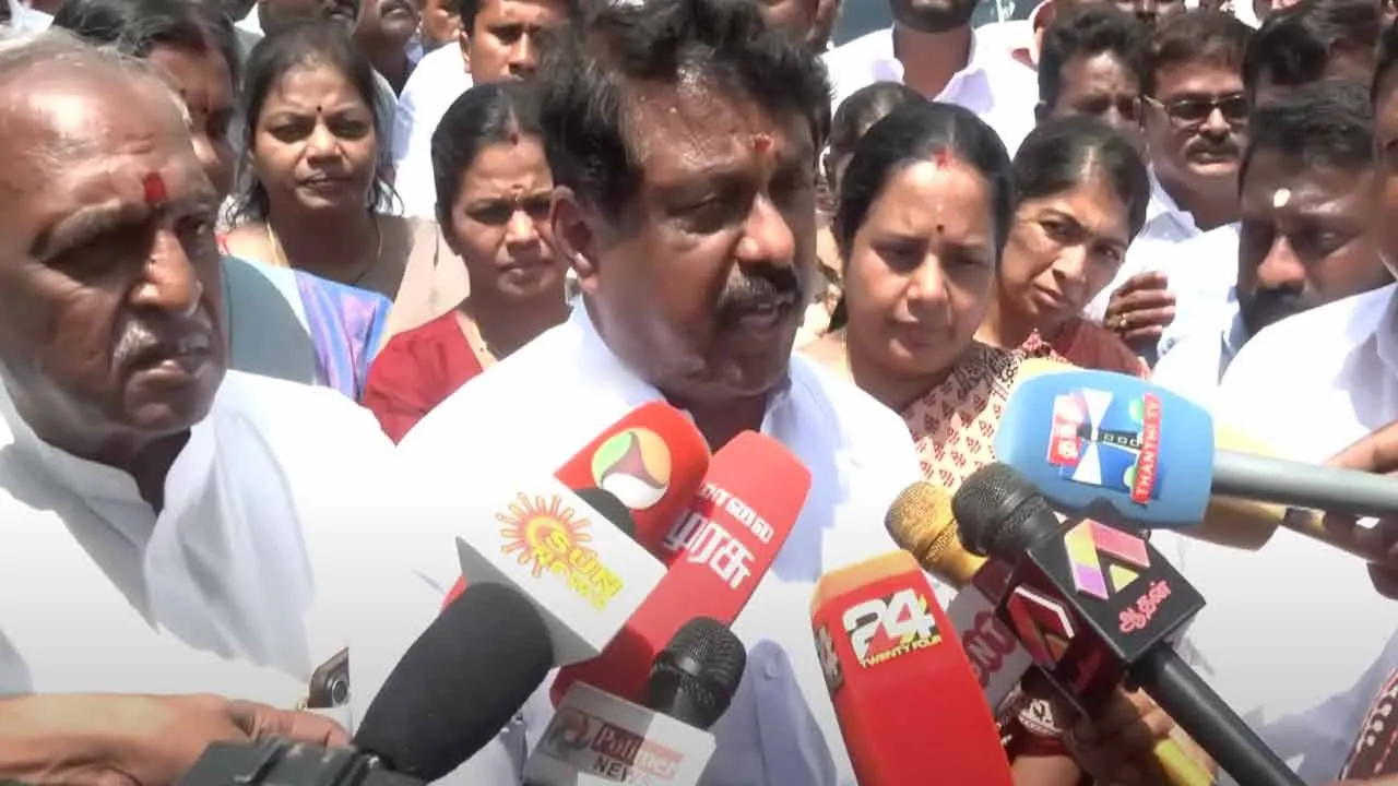  'How can Vijay be a leader' - Nainar Nagendran Photograph: (bjp) 