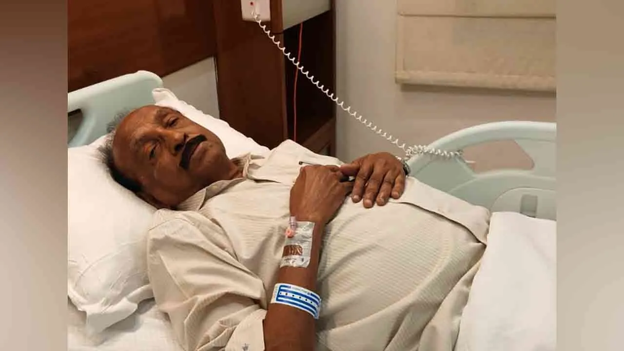  மதிமுக பொதுச் செயலாளர் வைகோ மருத்துவமனையில் அனுமதி!