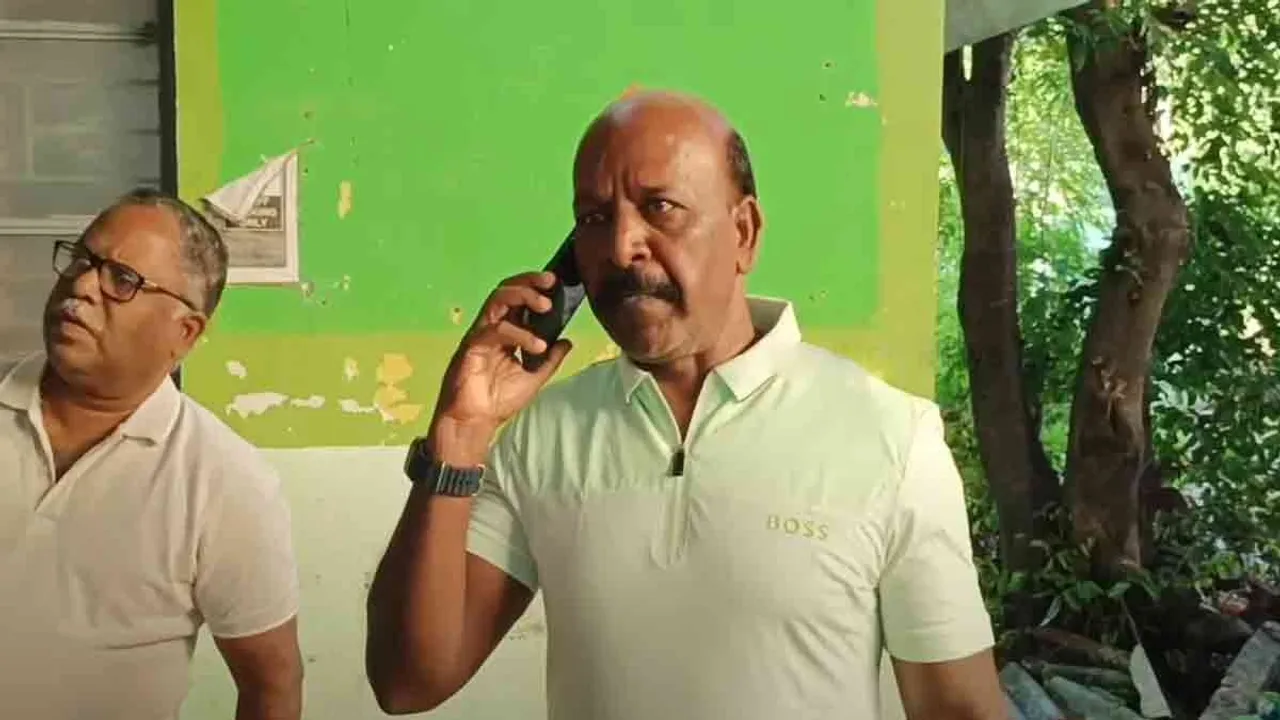  'What have you been doing for three years?' - Minister M.S. gives a dose to the trapped officials Photograph: (dmk) 
