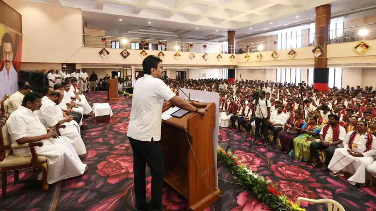  People call Edappadi Palaniswami as Masked Palaniswami! - Udhayanidhi's speech Photograph: (dmk) 