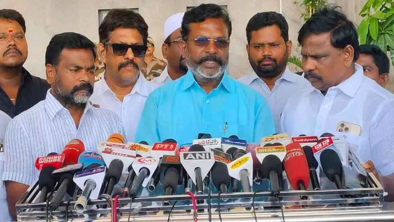  “சென்னையில் நடைபெற்ற விபத்தில் தமிழக பா.ஜ.க.வின் முன்னாள் தலைவருக்குத்  தொடர்பு...” - திருமாவளவன் பேட்டி!