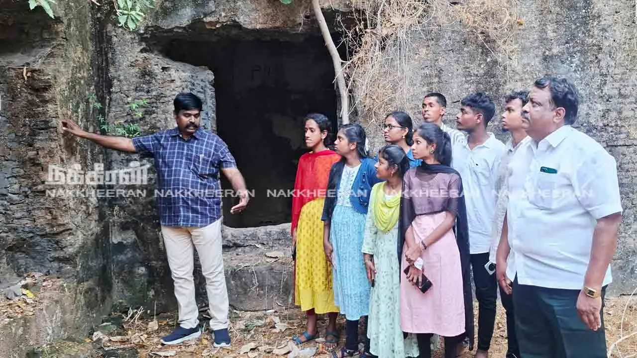  காட்டுப்பகுதியில் இருந்த அரண்மனை; மாணவர்கள் ஆச்சரியம்!