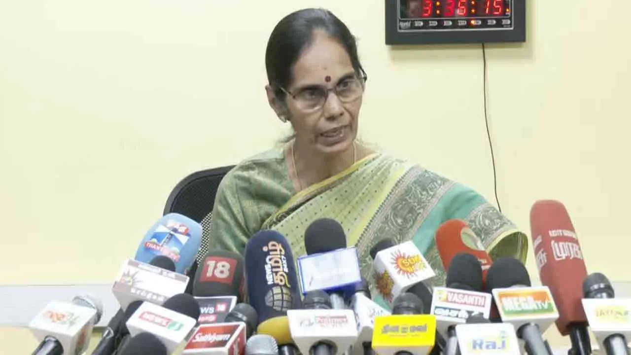 Very heavy rain warning for 7 districts in the next 24 hours - Meteorological Department Director Photograph: (chennai) 