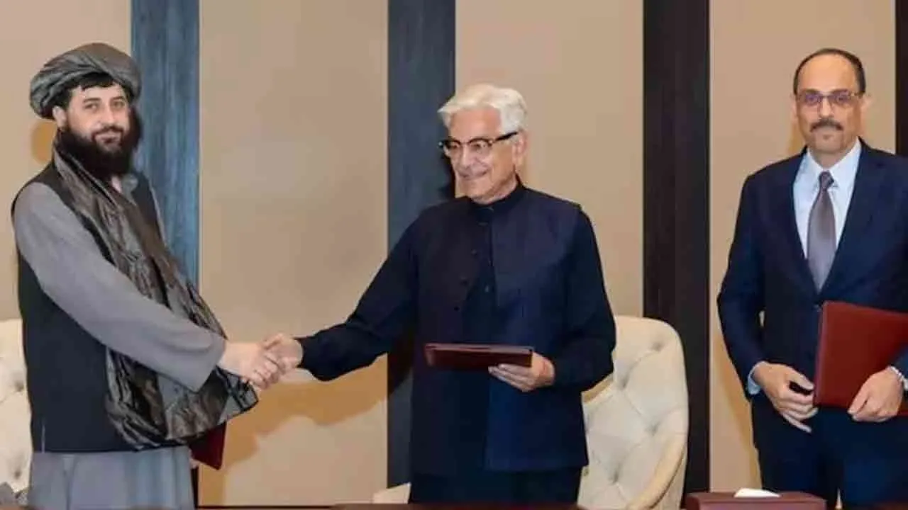  ஆப்கானிஸ்தான் - பாகிஸ்தான்  இடையே சண்டை நிறுத்தம்!
