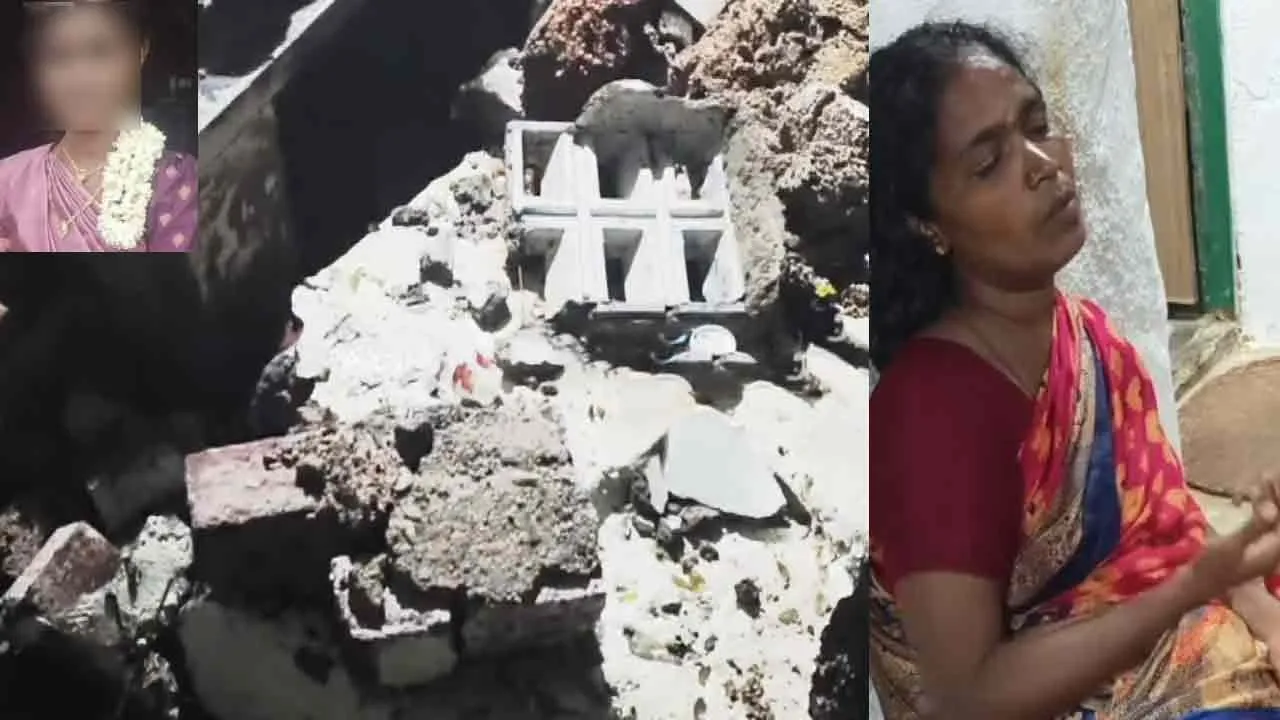  wall collapses incident in sivakasi Photograph: (sivakasi) 