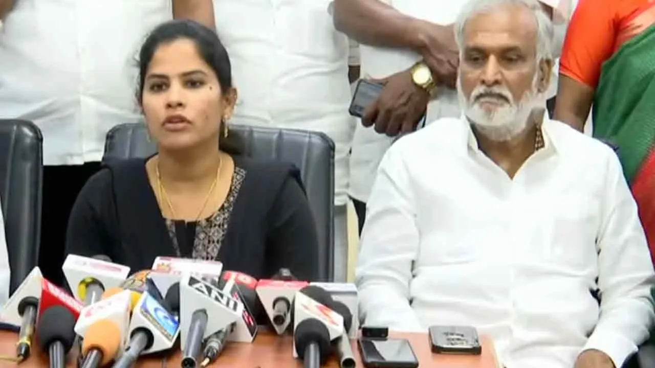  'All precautionary measures are ready' - Mayor Priya interview Photograph: (chennai) 