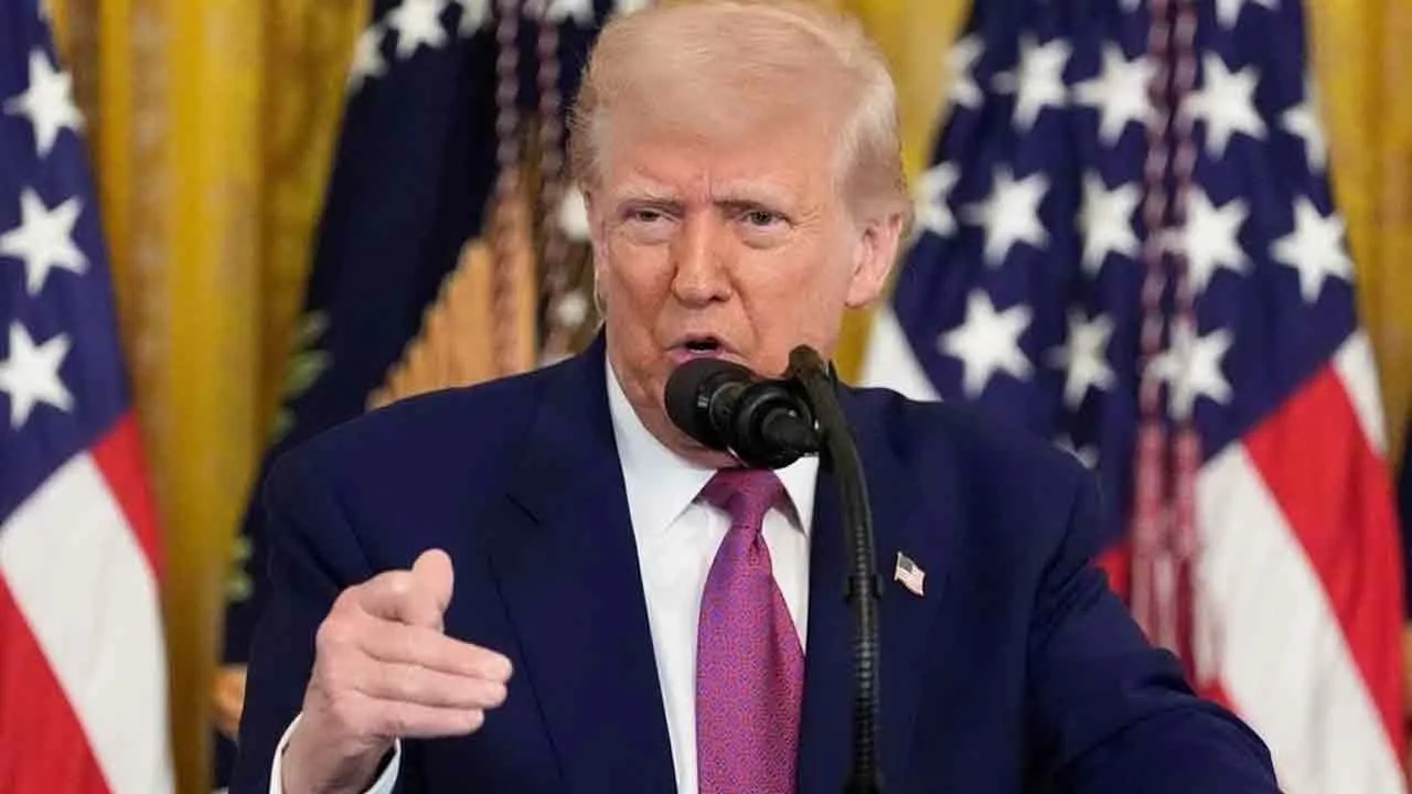  US President Donald Trump 