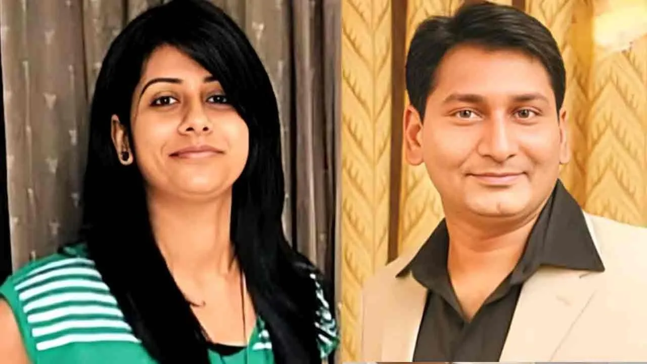  Government official receive receives bribe in innovative way by his wife in rajasthan 