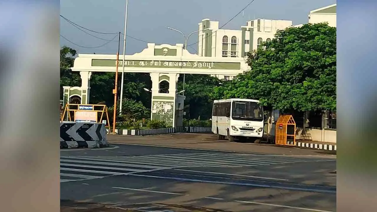  குடும்பப் பிரச்சினை: ஆட்சியர் அலுவலகம் முன் தீக்குளித்த பெண்ணுக்கு நேர்ந்த சோகம்!