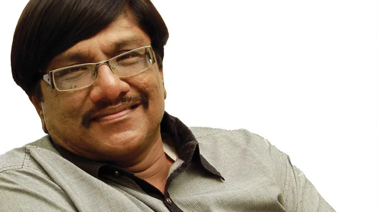  நான் நேரடி அரசியலுக்கு வரக் காரணம் நக்கீரன்! கவிஞர் மனுஷியபுத்திரனின் அதிரடி நேர்காணல் - சந்திப்பு : முருகபாரதி