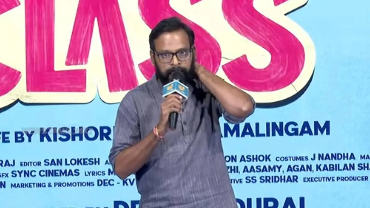  “கேப்டன்கள் கைக்கொடுக்காமல் போவதை தேசபக்தி என பேசும் சூழலில்...” - ராஜூ முருகன்