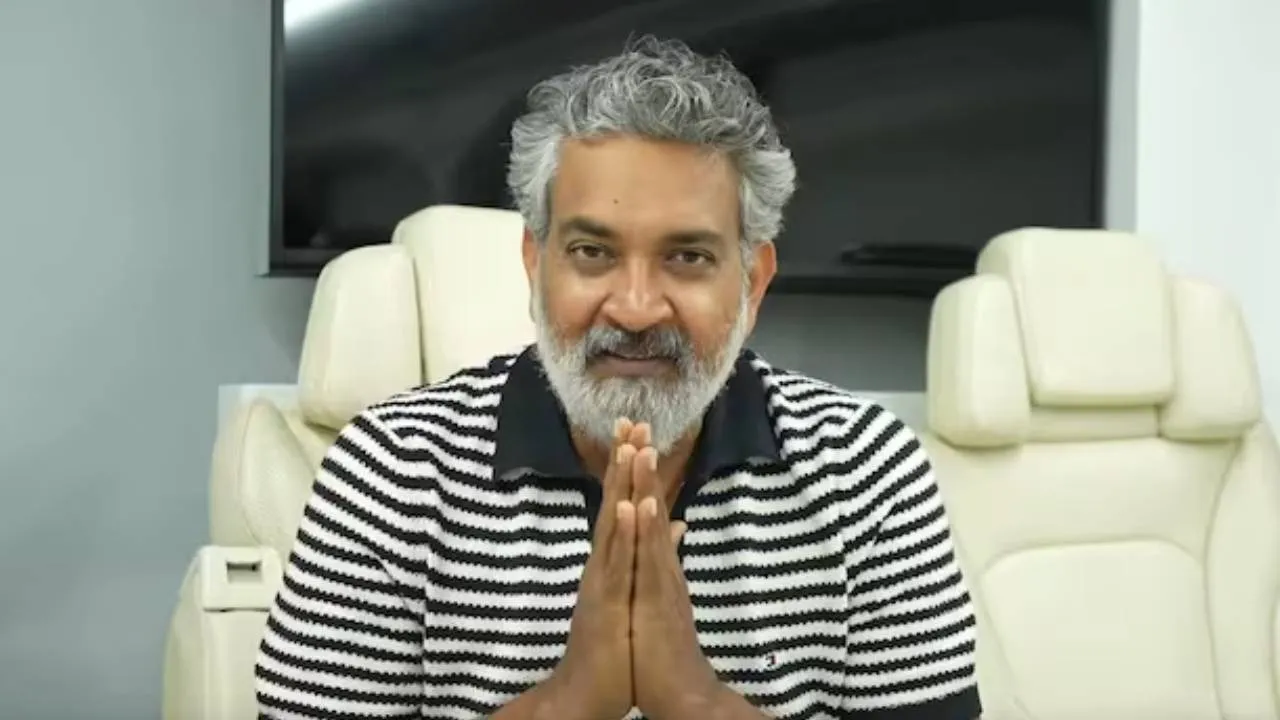  ரசிகர்களுக்கு ராஜமௌலி வைத்த கோரிக்கை