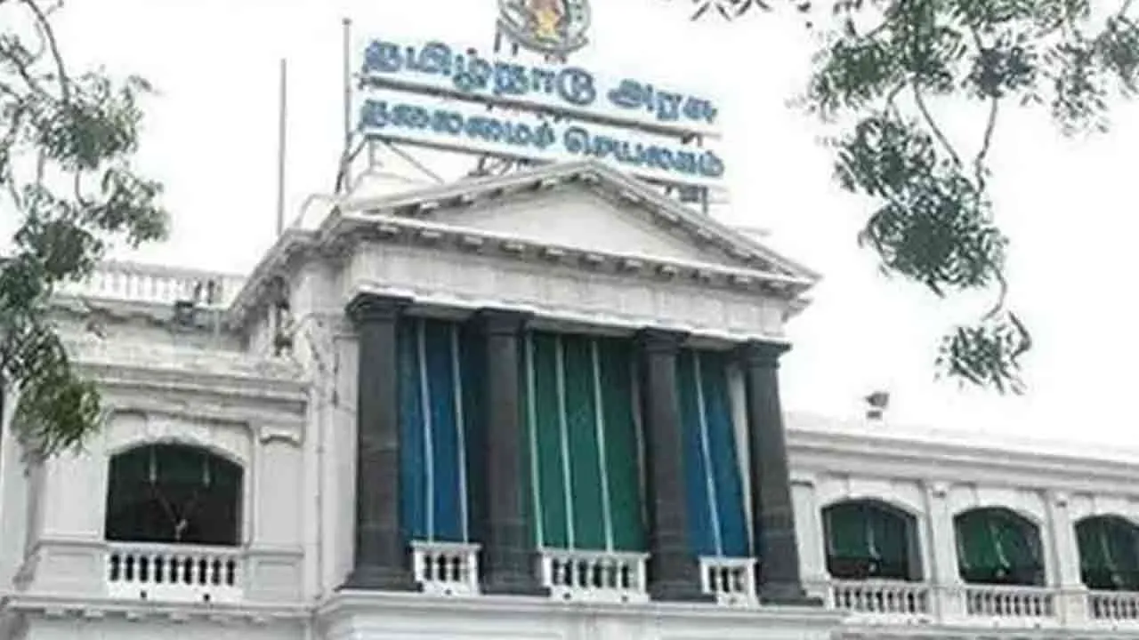  “சம்பளம் கிடையாது... ” -  அரசு ஊழியர்களுக்குத் தலைமைச் செயலாளர் கடும் எச்சரிக்கை!