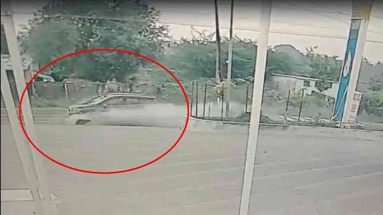  திடீரென நடந்த பகீர் சம்பவம்; பரிதாபமாகப் பறிபோன ஓட்டுநரின் உயிர்!