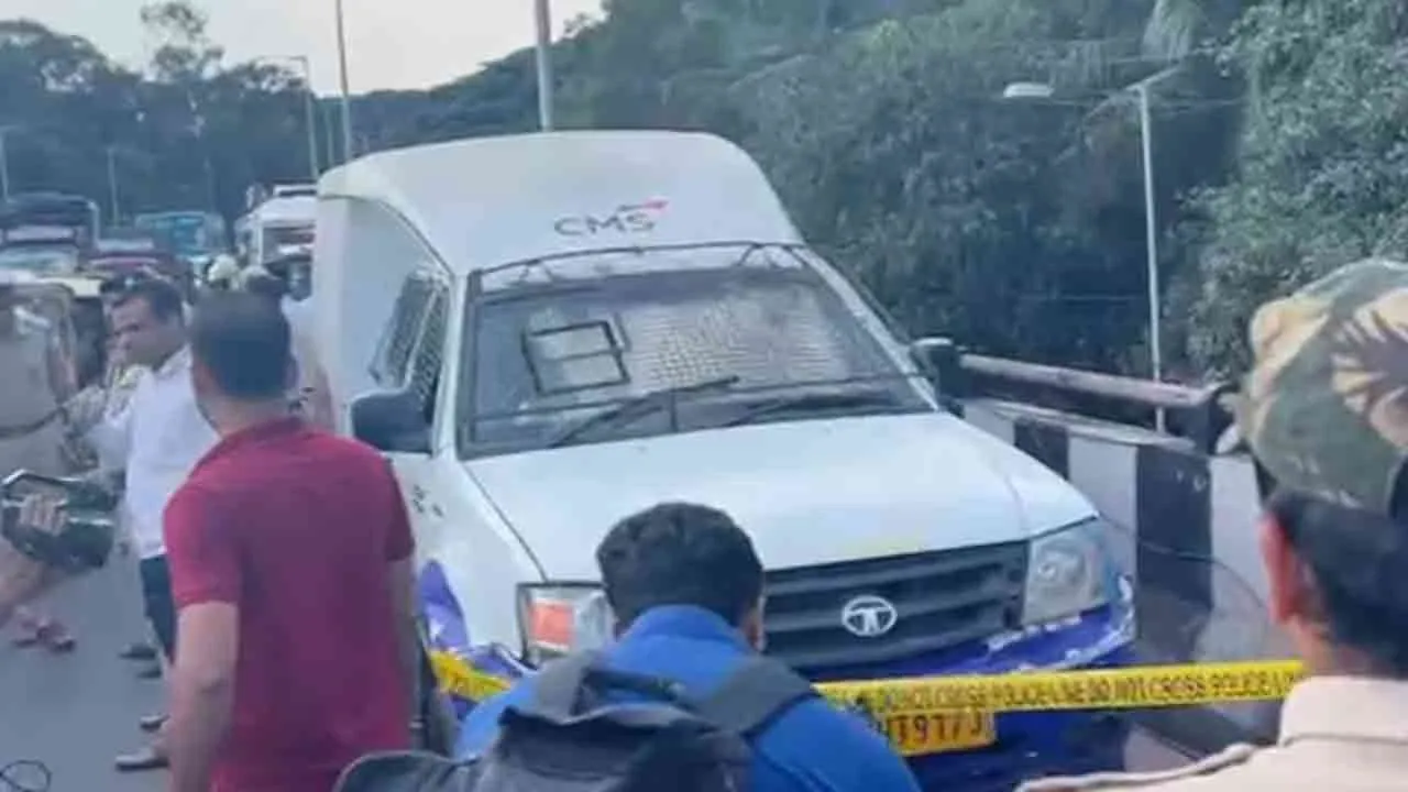  சினிமாவை மிஞ்சிய சம்பவம்; பதறவைக்கும் பகல் கொள்ளை - பெங்களூருவில் நடந்தது என்ன?