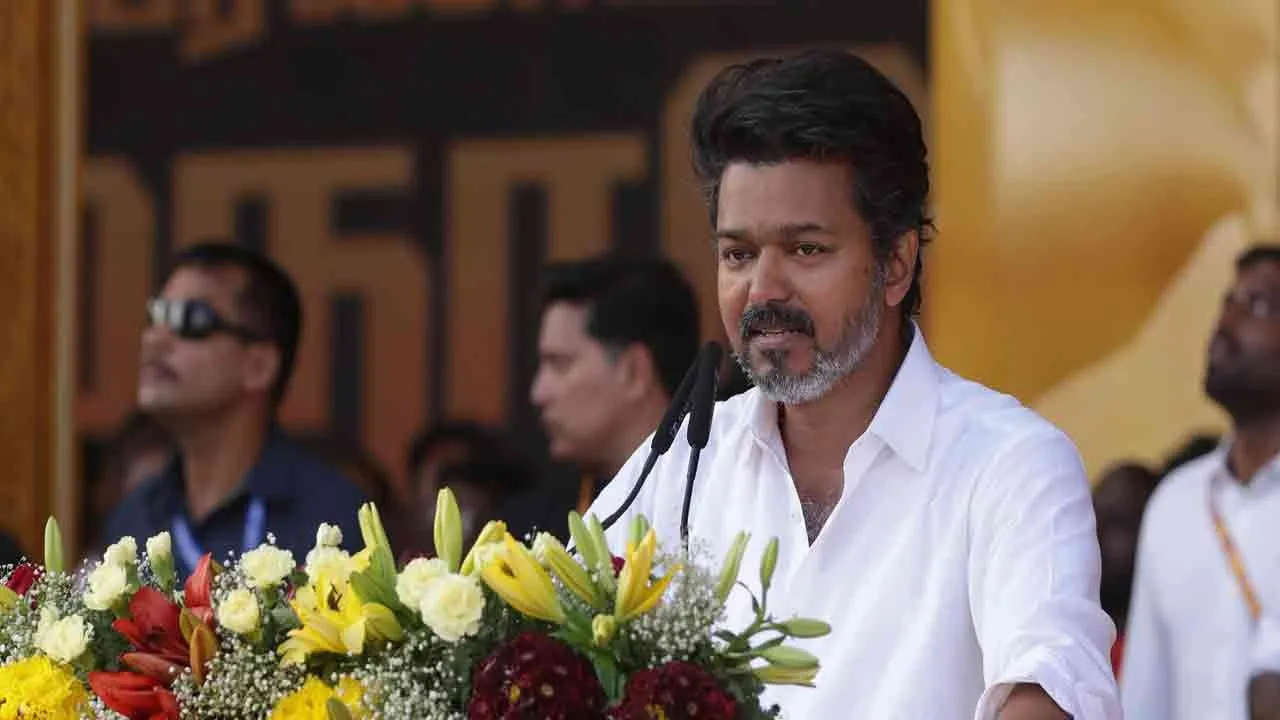  மக்கள் சந்திப்பு நிகழ்ச்சி; த.வெ.க. தலைவர் விஜய் பங்கேற்பு!