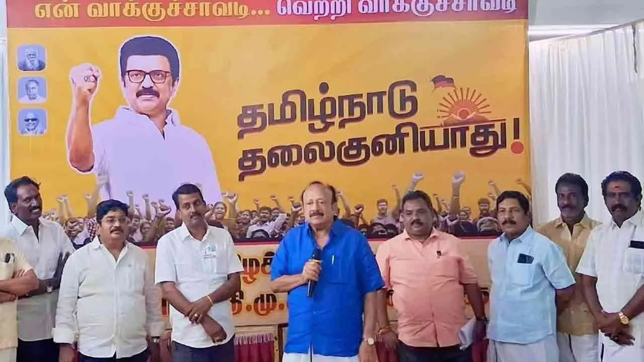  'He is expecting the tour to open a new alliance with the money he has received' -Panneerselvam attacks Anbumani Photograph: (dmk) 