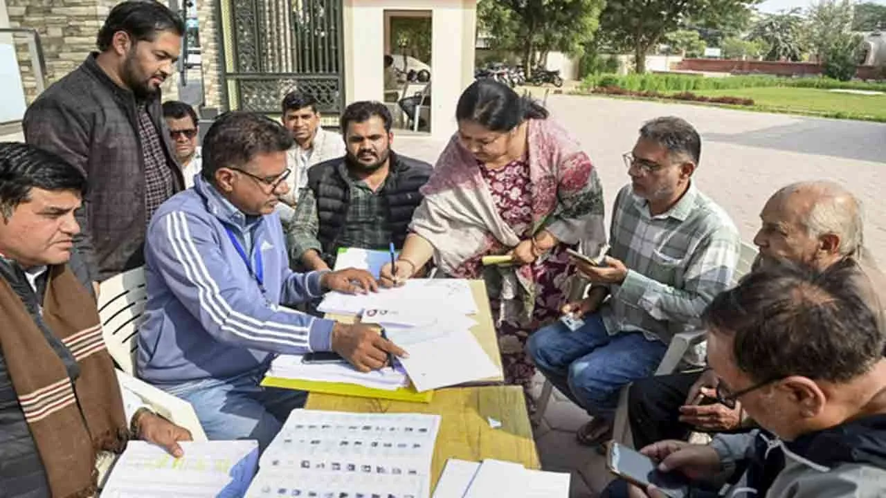  58 lakh people removed the draft voter list released in west bengal 