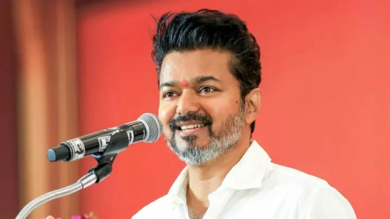  விஜய் தலைமையில் த.வெ.க. கிறிஸ்துமஸ் விழா