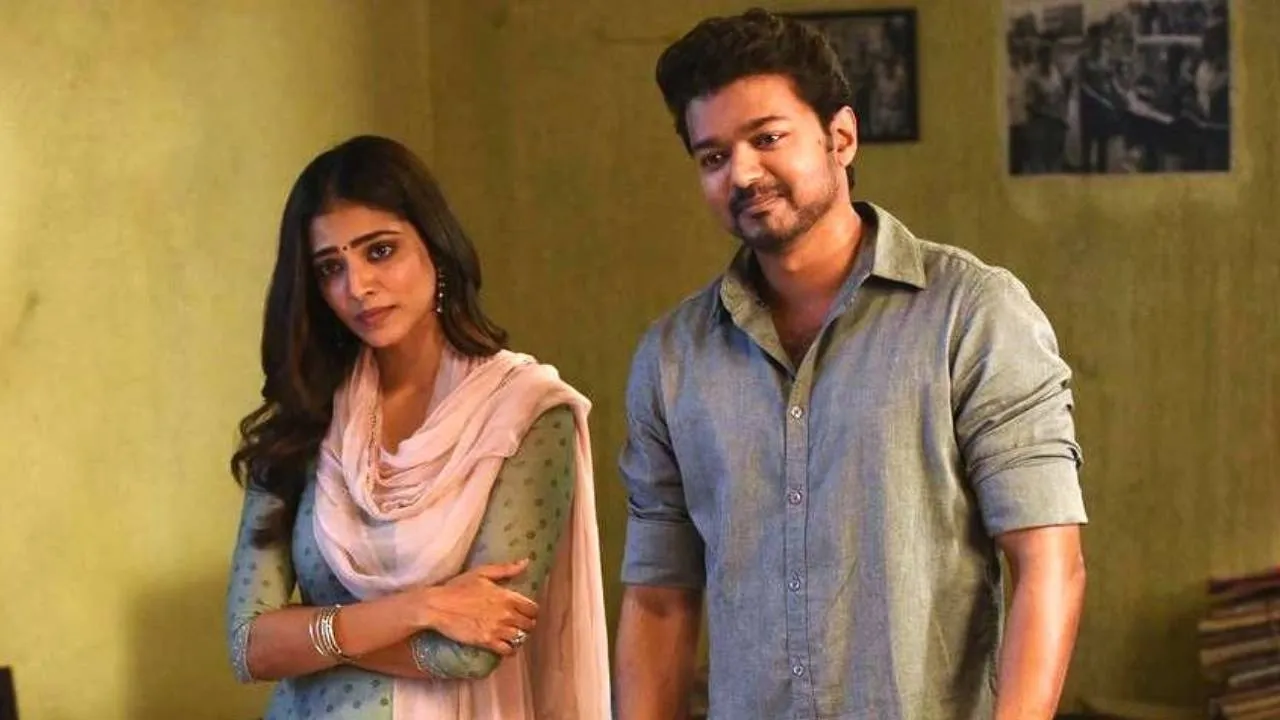  “எப்போதும் விஜய் ரசிகை...” - மாளவிகா மோகனன் உற்சாகம்