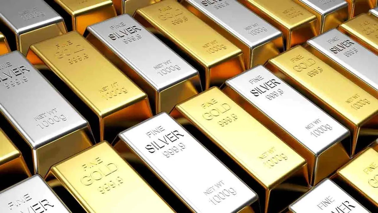  Silver competes with gold; price hike continues Photograph: (price) 