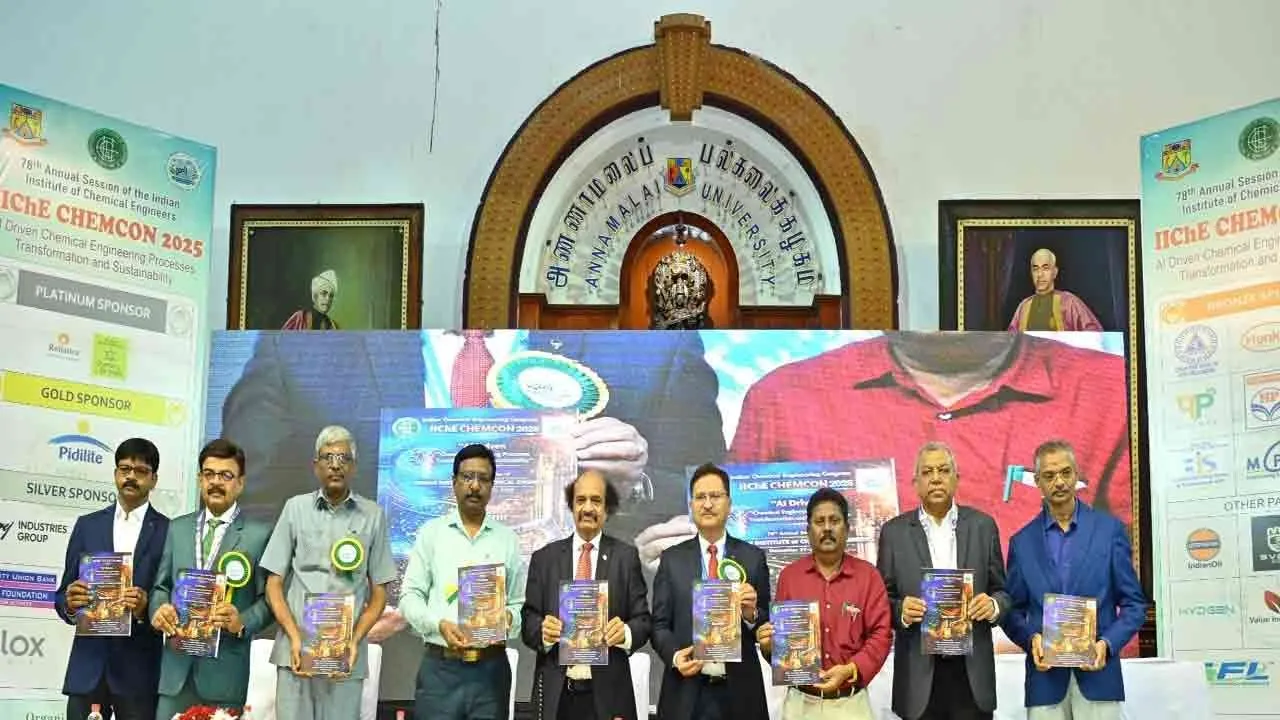  “எதிர்காலத்தில் வேதிப் பொறியாளர்களுக்கு பல்வேறு துறைகளில் வாய்ப்பு உள்ளது” - சர்வதேச மாநாட்டில் பேச்சு!