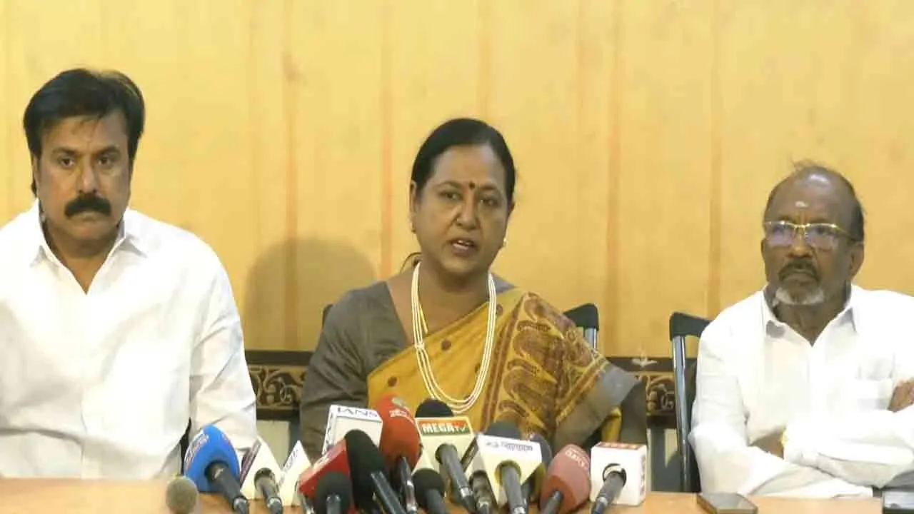  ; Premalatha Vijayakanth's definitive answer for Who is DMDK in alliance with 