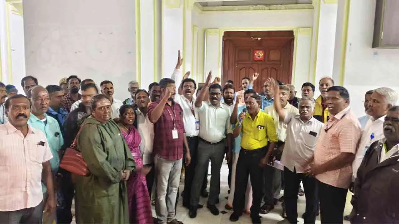  அண்ணாமலைப் பல்கலை. பட்டமளிப்பு விழா : போராட்ட ஒருங்கிணைப்புக் குழு முக்கிய முடிவு!