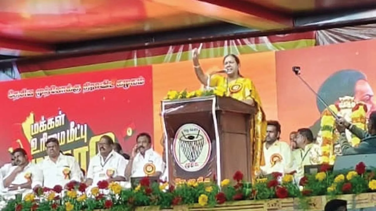  கடலூர் மாநாடு! கூட்டணி அறிவிப்பை ஒத்திப்போட்ட பிரேமலதா!