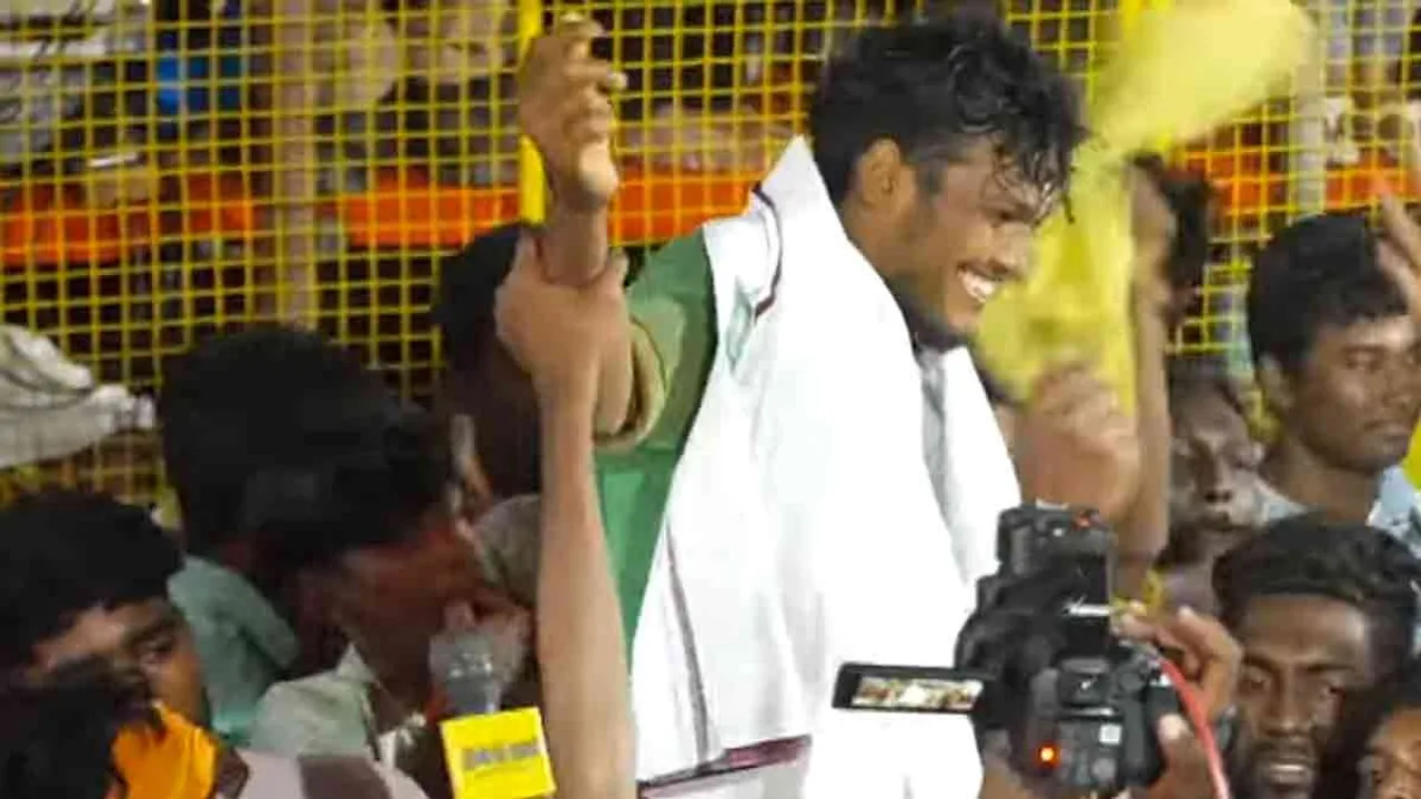  'It would be helpful if the government gave me a job' - Interview with Balamurugan, who won first place in Jallikattu Photograph: (jallikattu) 