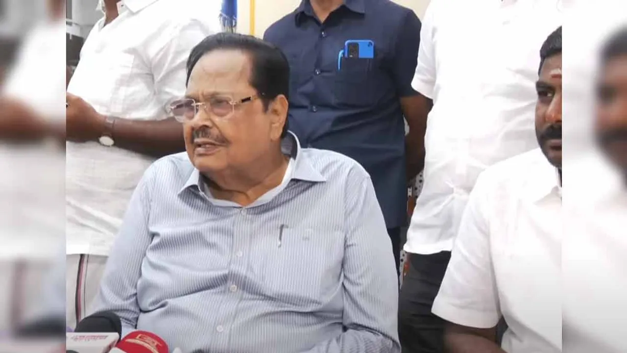 Minister Duraimurugan admitted to hospital Photograph: (dmk) 