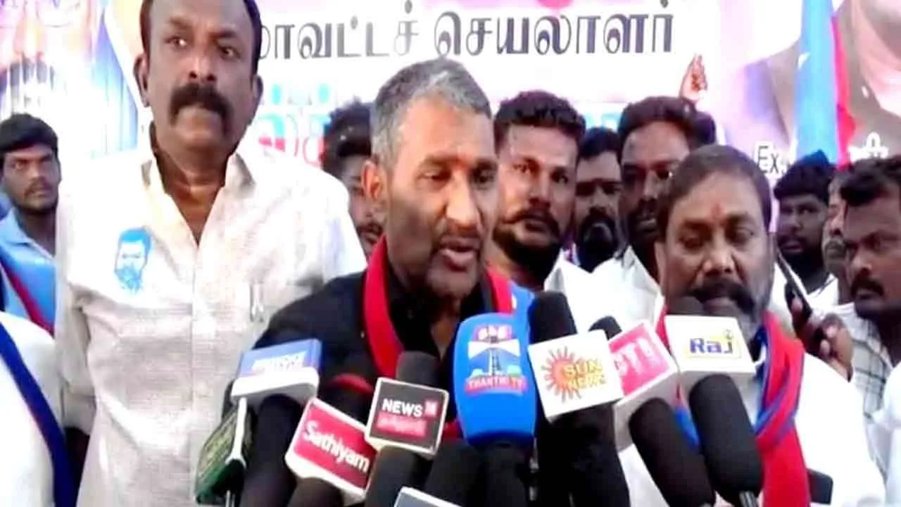  Vanniyarasu said Vijay’s politics will lead Tamil youth down the wrong path 