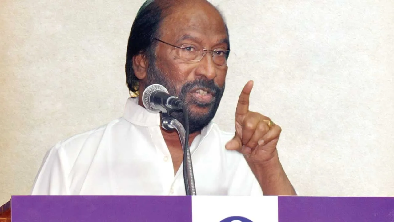  நூல்களால் அறிவை பெருக்கவேண்டும்! - திருச்சி சிவா எம்.பி. அறிவுரை!