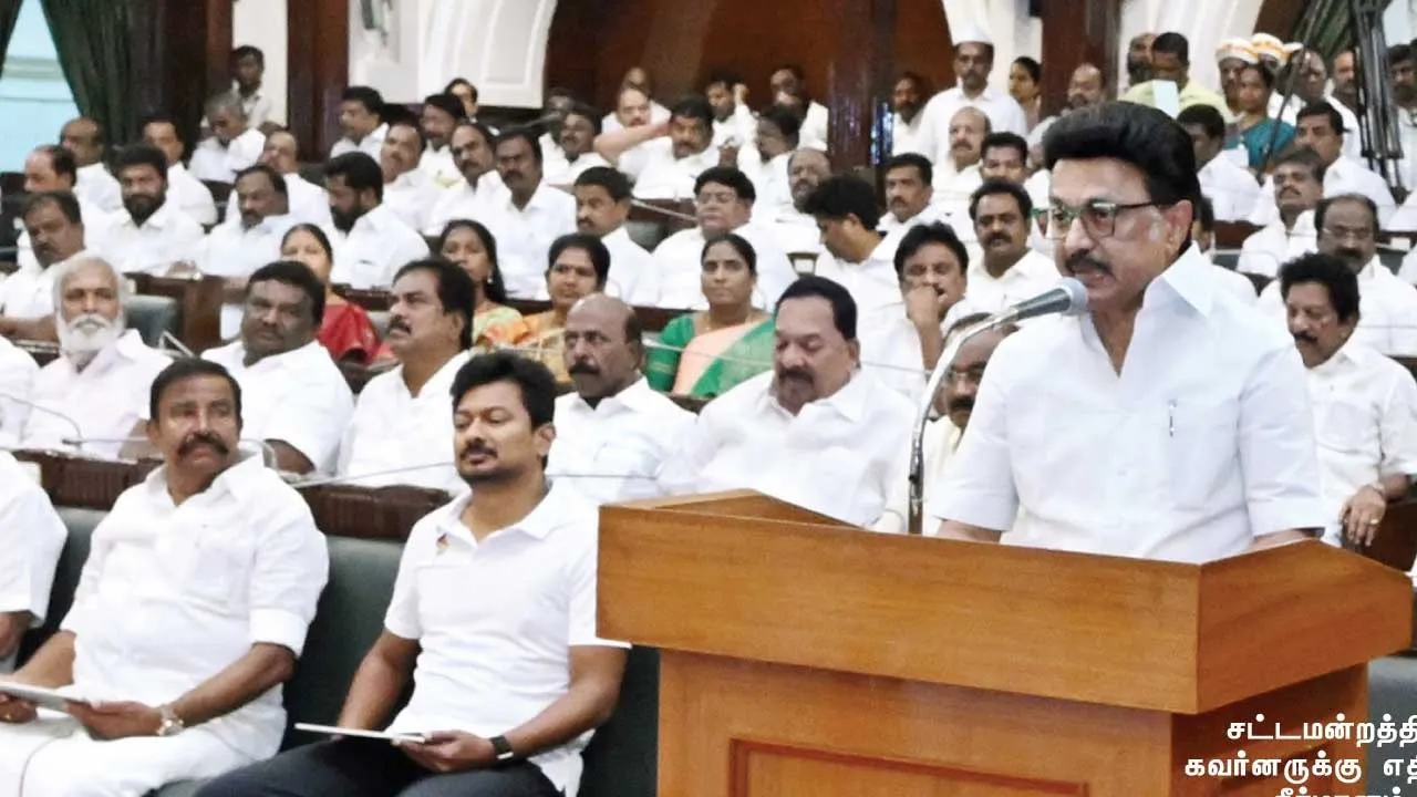  ராங்கால் கவர்னருக்கு எதிராக தீர்மானம்! ஸ்டாலின் அதிரடி!