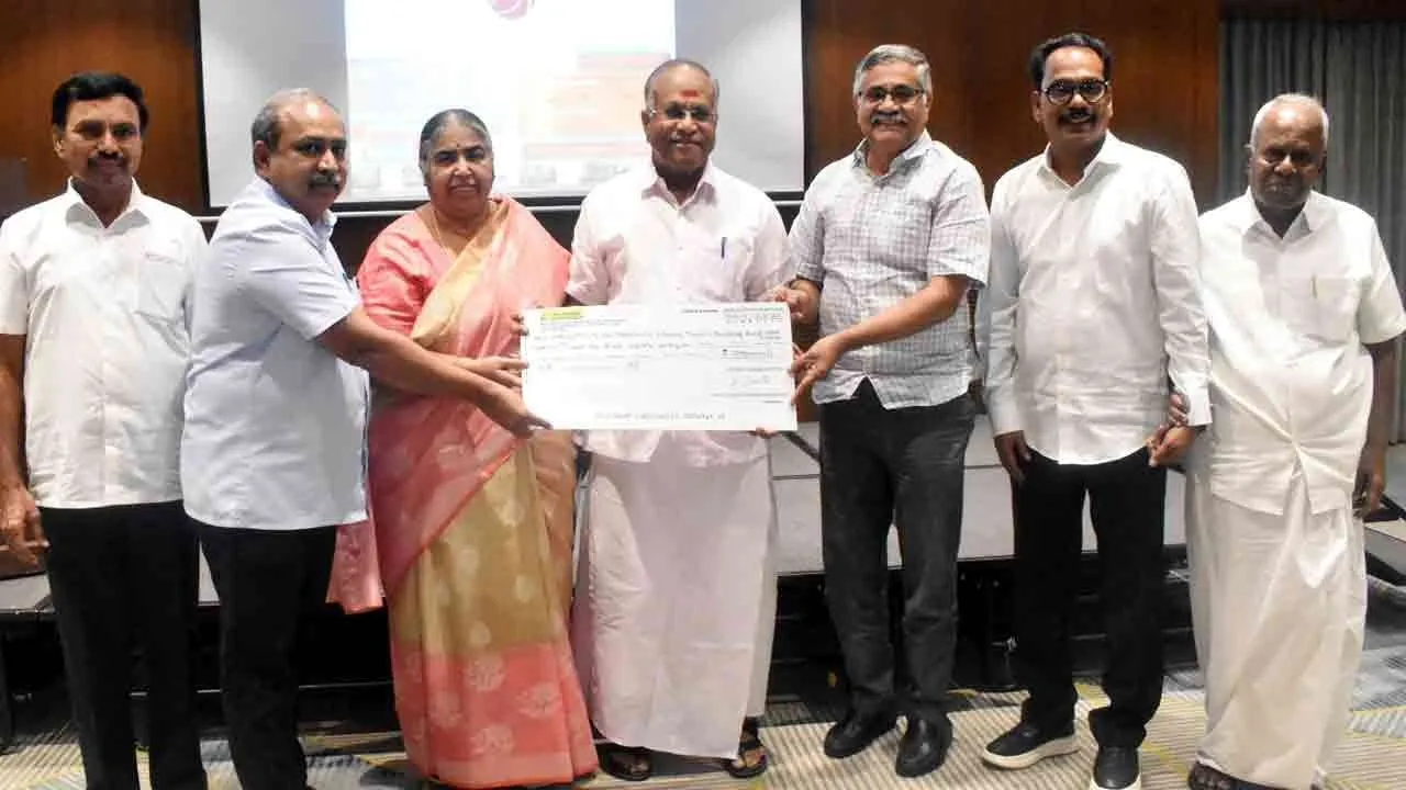  'தமிழ் அறிவு வளாகம்' அமைக்கும் திட்டம் : சக்தி மசாலா நிறுவனத்தின் சார்பில் ரூ. 25 லட்சம் நன்கொடை!