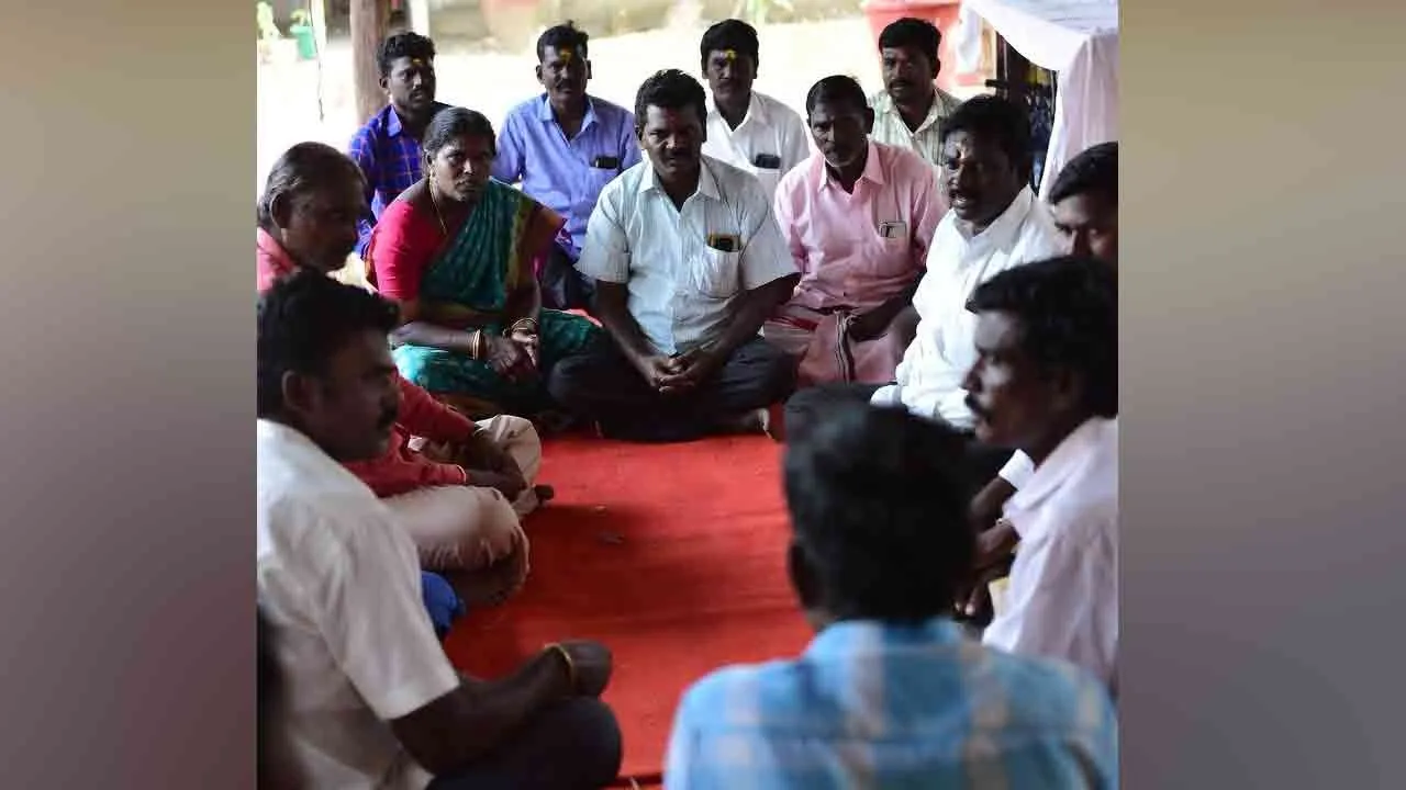  சித்தரிக்கப்பட்ட படம் 