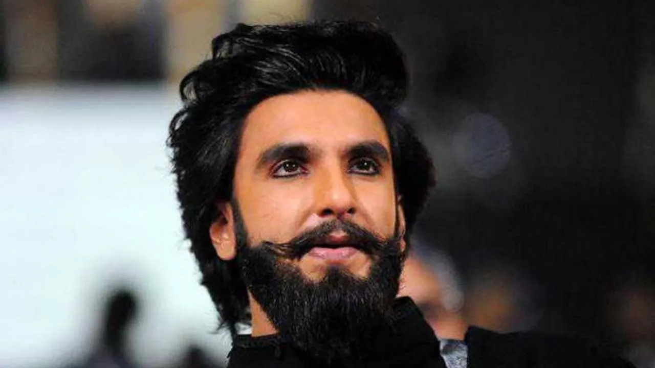  ரன்வீர் சிங் மீது வழக்குப் பதிவு