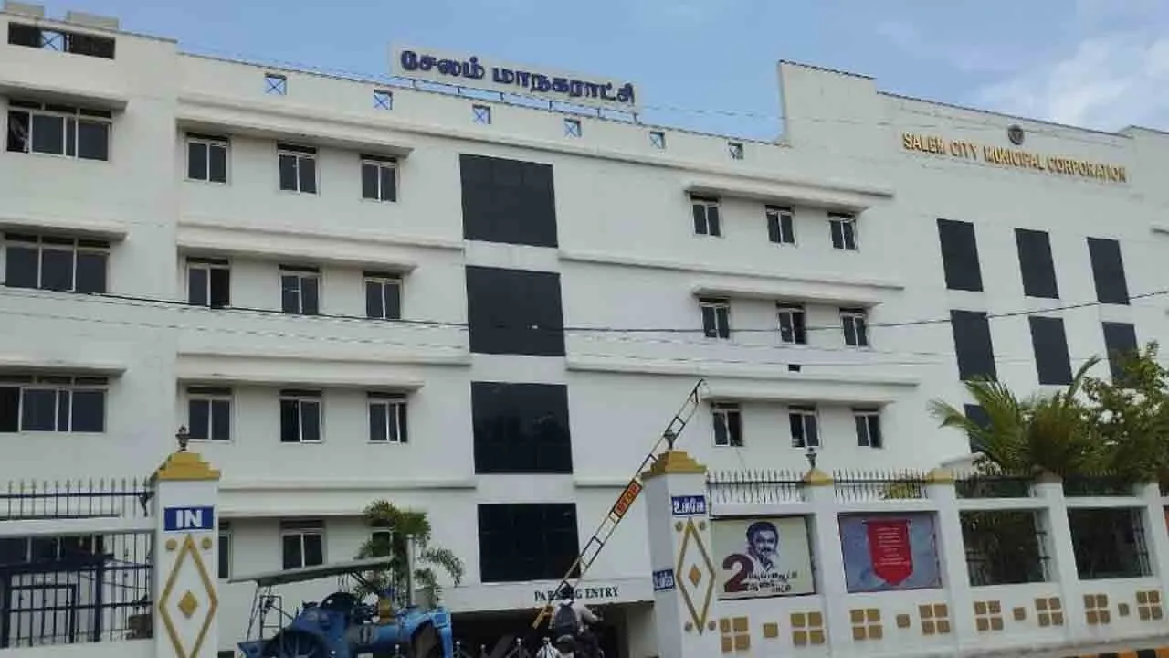  சேலம் மாநகராட்சியில் 'சோலார்' ஊழல்: அதிகாரிகள் அலட்சியத்தால் மக்கள் வரிப்பணம் 2.50 கோடி வீண்!