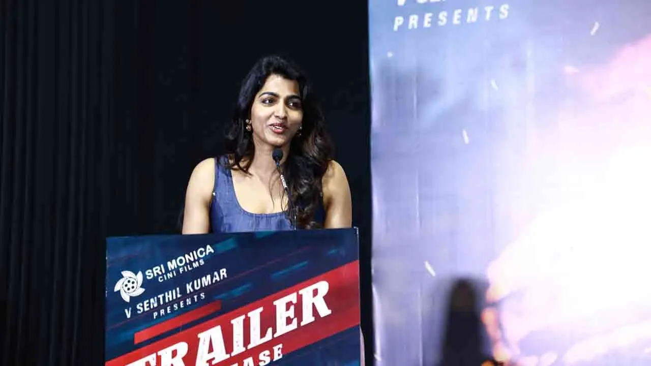  Sai Dhanshika speech at Yogi Da's film show 