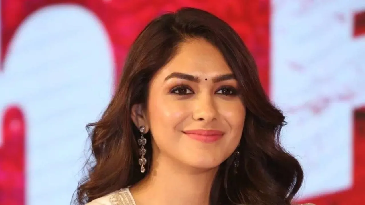  “காதல் ஒரு அழகான உணர்வு” - மனம் திறந்த மிருணாள் தாக்கூர்