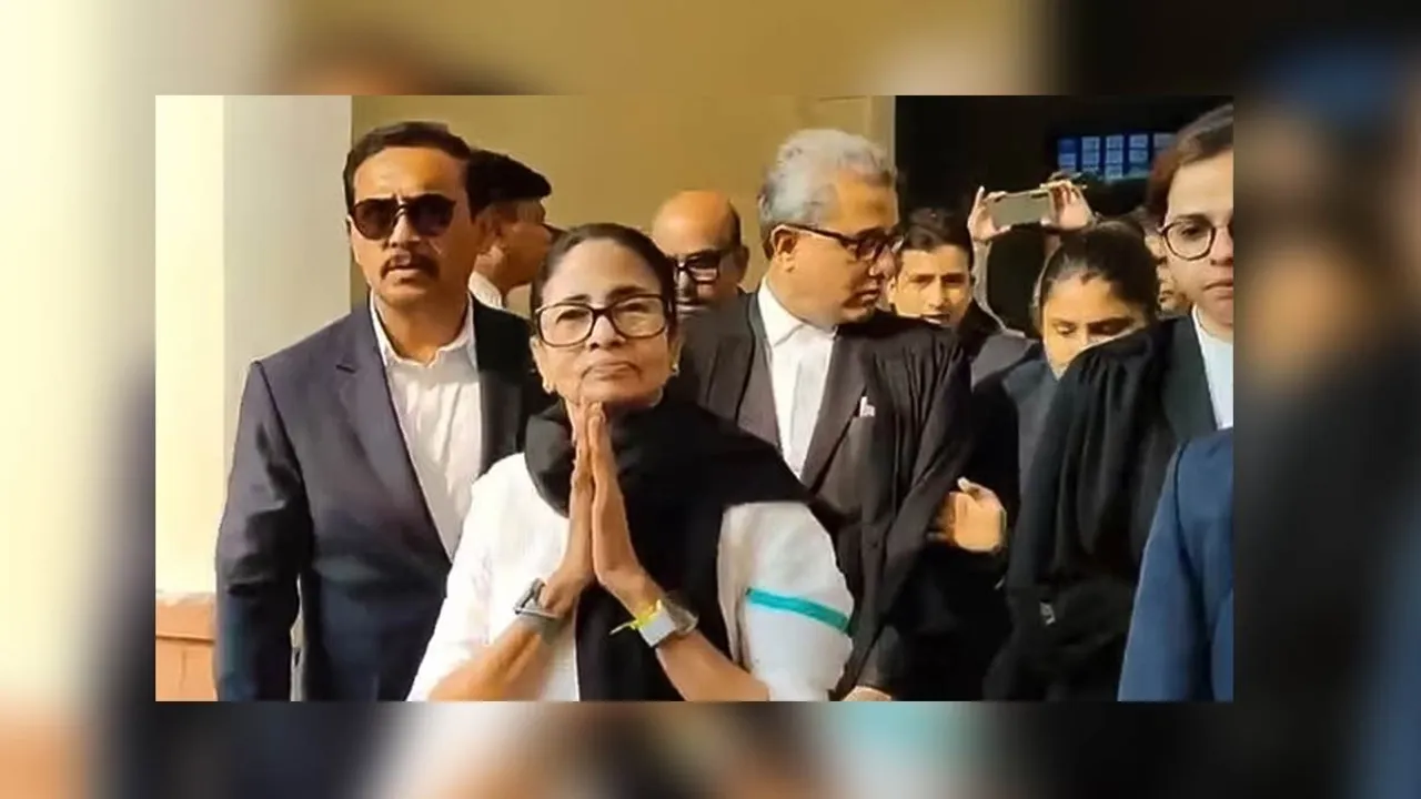  For the first time in history, a Chief Minister argued in court Photograph: (court) 