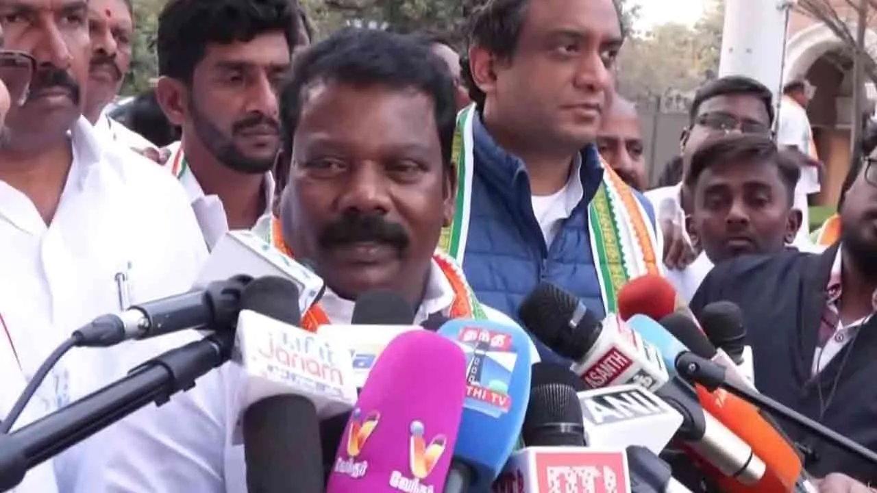  SelvaPerunthagai expresses regret over DMK after Congress meeting in Delhi 