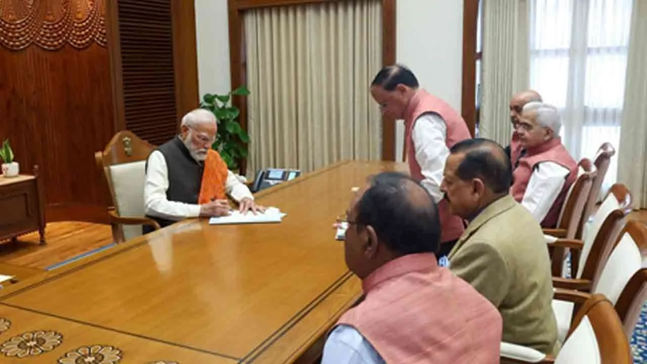  Modi inaugurates new Prime Minister's Office 