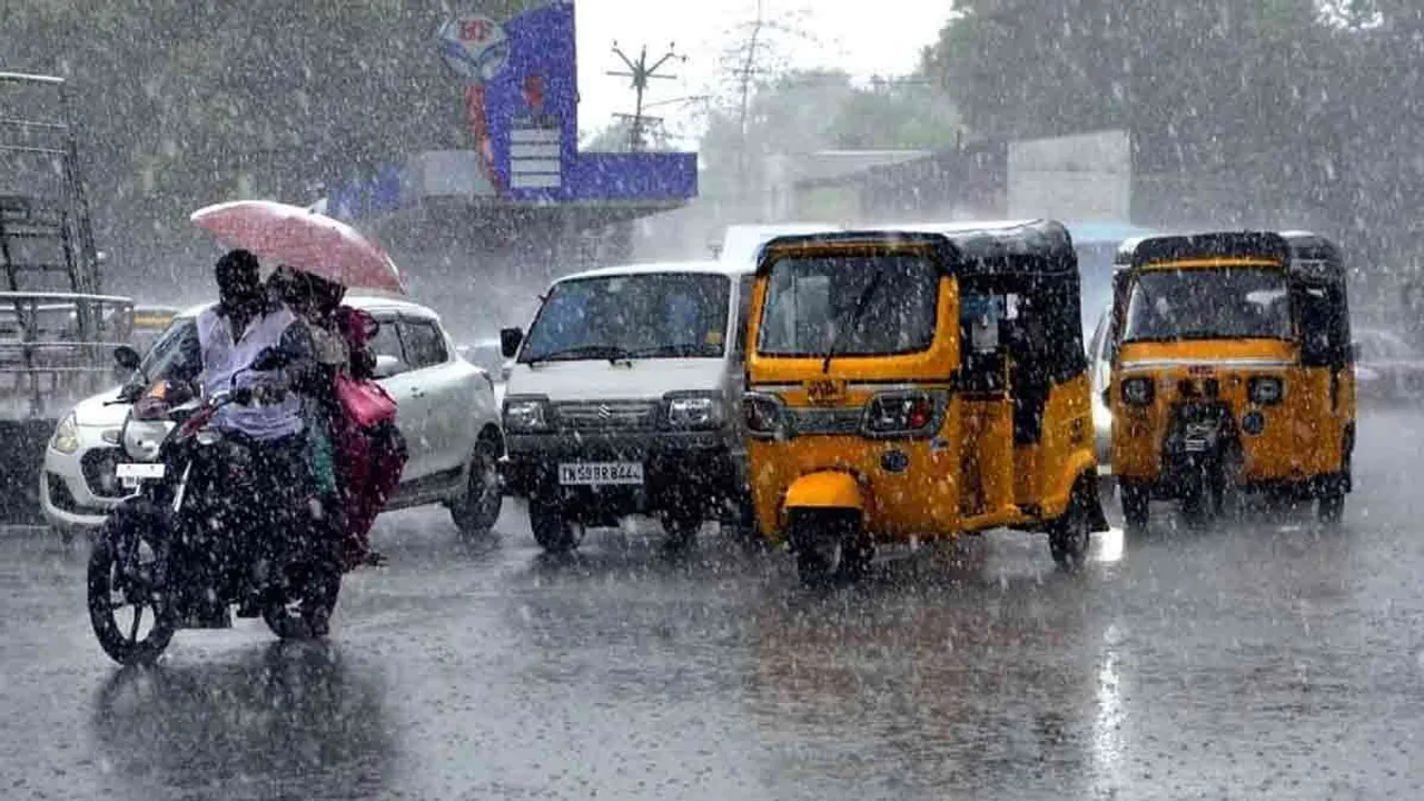  weather Photograph: (rain) 