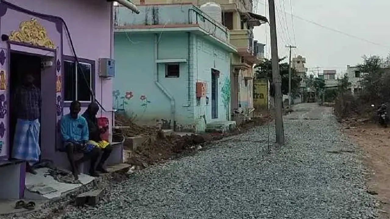  Road construction work without removing an electric pole in kallakurichi 