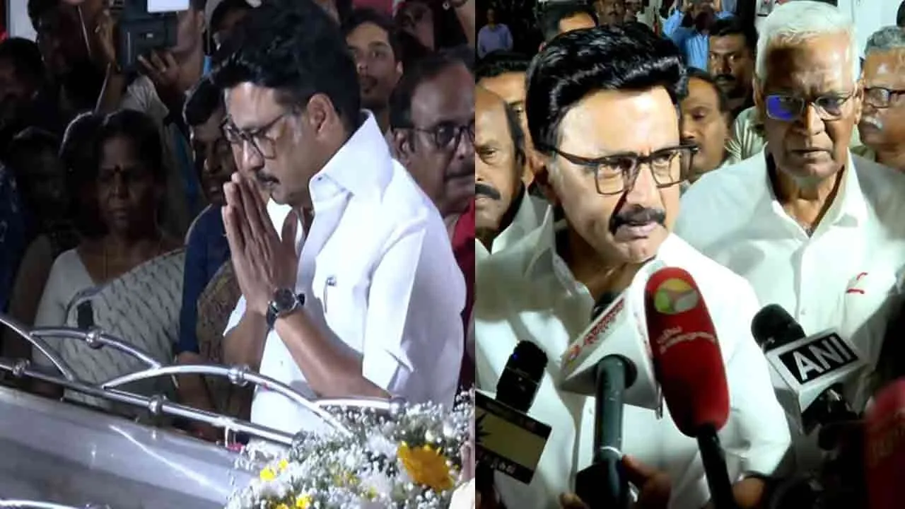  Chief Minister MK staln pays tribute to Nallakannu's corpse 