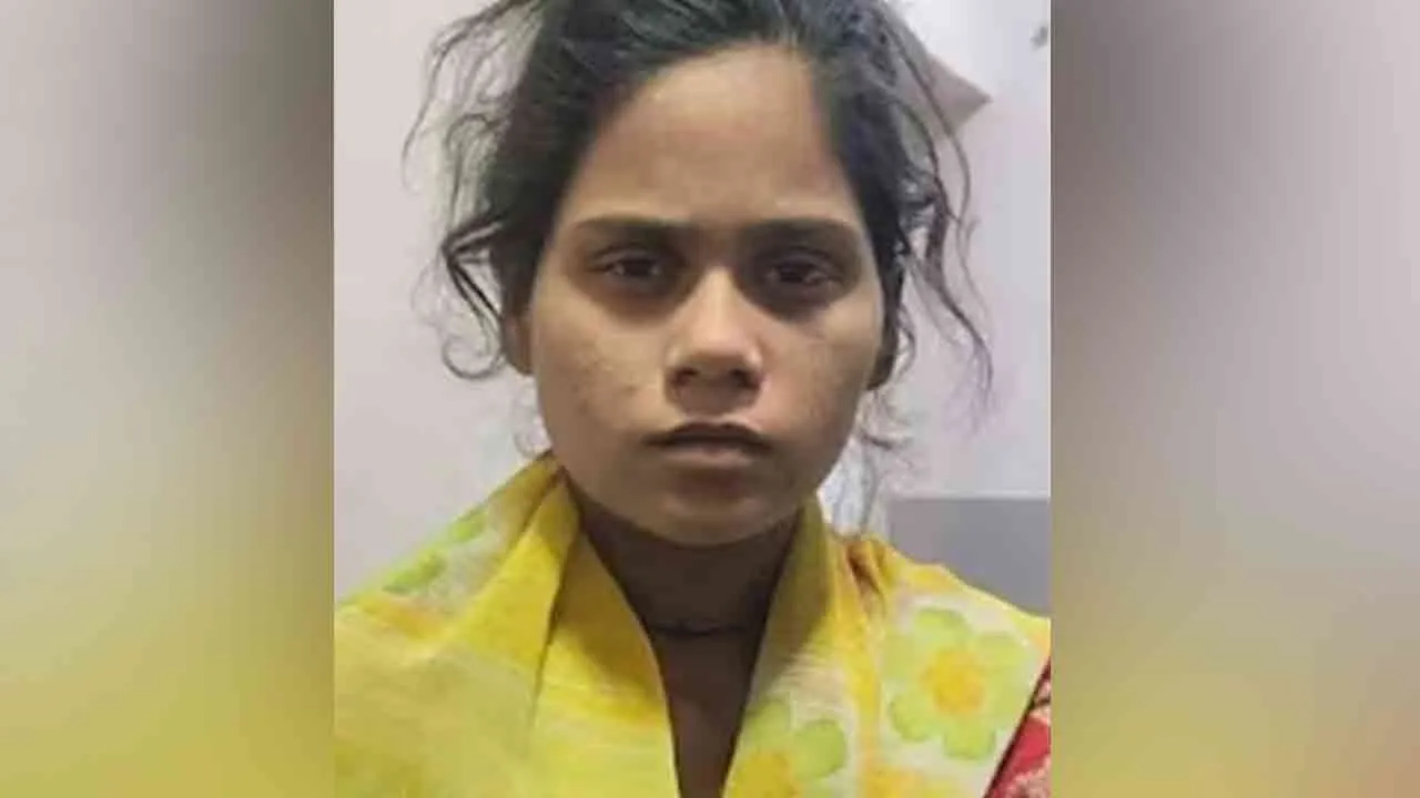  mother committed cruel to her child who kept crying because of hunger 